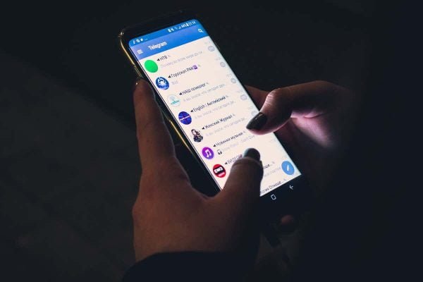 Πώς να αποκτήσετε και να μοιραστείτε έναν σύνδεσμο ομάδας Telegram