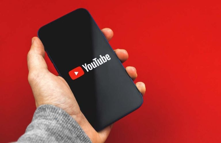 Το YouTube κολλάει στο Android ή το iPhone σας;