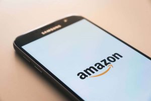 Πώς να διαγράψετε μια διεύθυνση από το Amazon