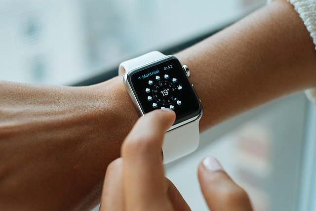 Xiaomi Redmi Watch 6 Active: ένα οικονομικό wearable με AMOLED και 18 μέρες μπαταρία 4 Smartwatch οθόνη
